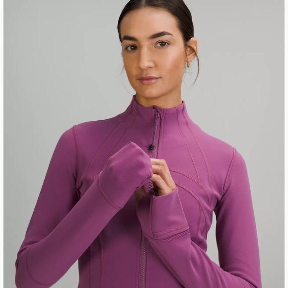 Define Jacket 
Luon - Picture 5 of 7